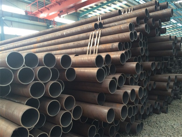 福州化肥设备用高压无缝钢管